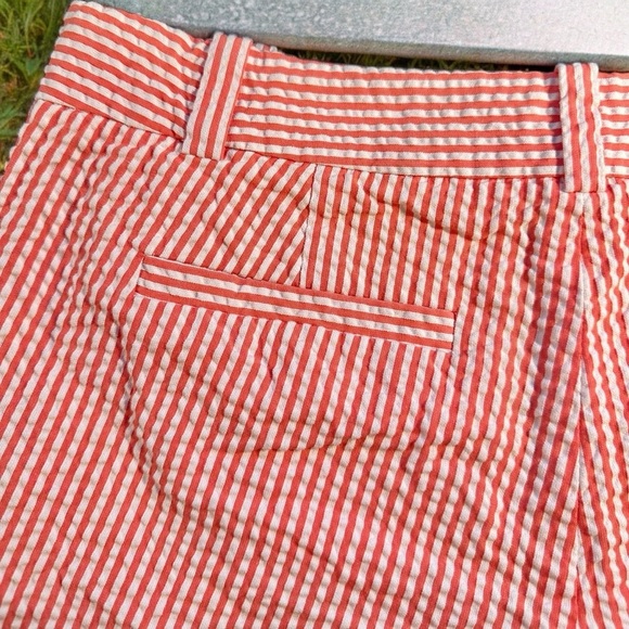 J. Crew Salmon & White Striped Seersucker 100% Cotton Chino 2.5” Shorts Size 4 - Picture 7 of 8